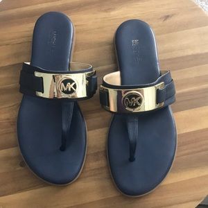MICHAEL KORS SANDALS